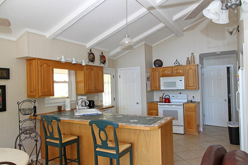 822 High Point Road Moneta, VA 24121 - Photo 8 of 28 IMG_0692-2