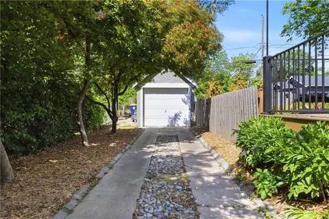 $520,000 | 6008 Charlotte Street, Kansas City, MO 64110