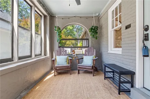 $520,000 | 6008 Charlotte Street, Kansas City, MO 64110