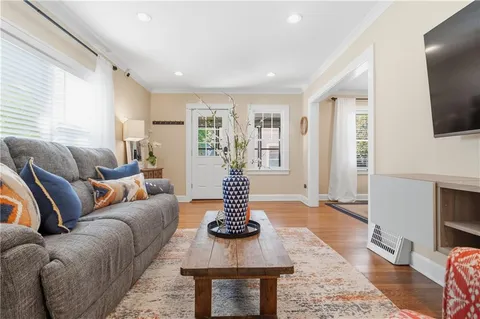 $520,000 | 6008 Charlotte Street, Kansas City, MO 64110