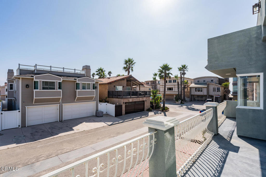 5331 Wavecrest Way Oxnard, CA 93035 - Photo 12 of 60