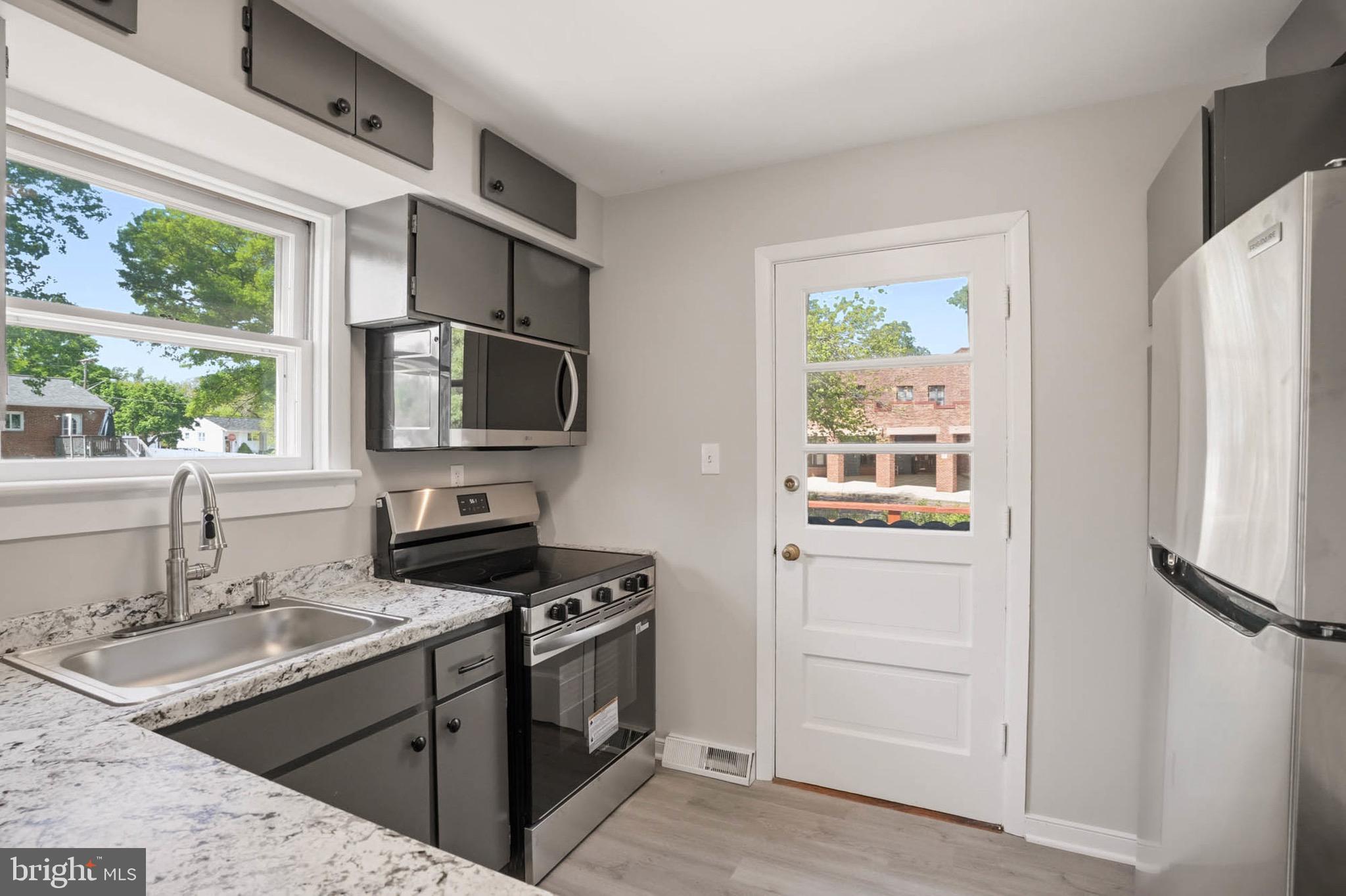 13313 Galvez Street Silver Spring, MD 20906 - Photo 13 of 33 kitchen
