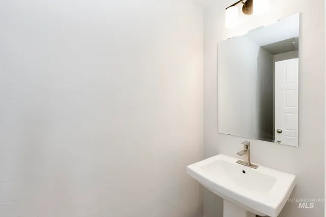 $444,990 | 17440 North Union Springs Place, Nampa, ID 83687