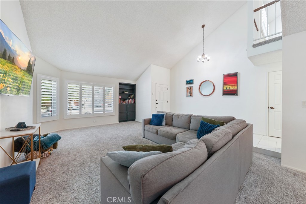 20448 Arminta Street Winnetka, CA 91306 - Photo 6 of 23