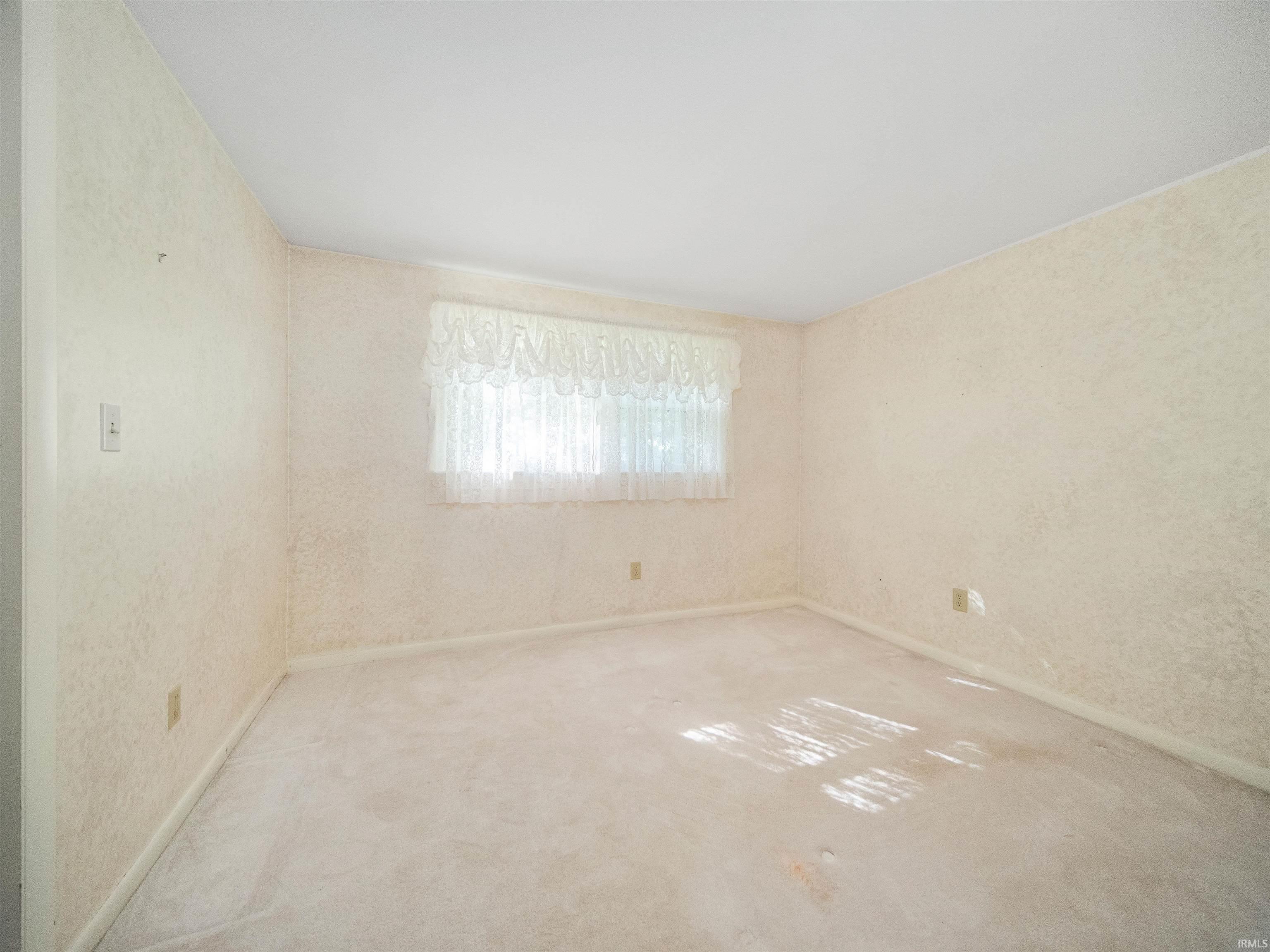 24034 Hoagland Road Monroeville, IN 46773 - Photo 14 of 36 Gallery Image 14