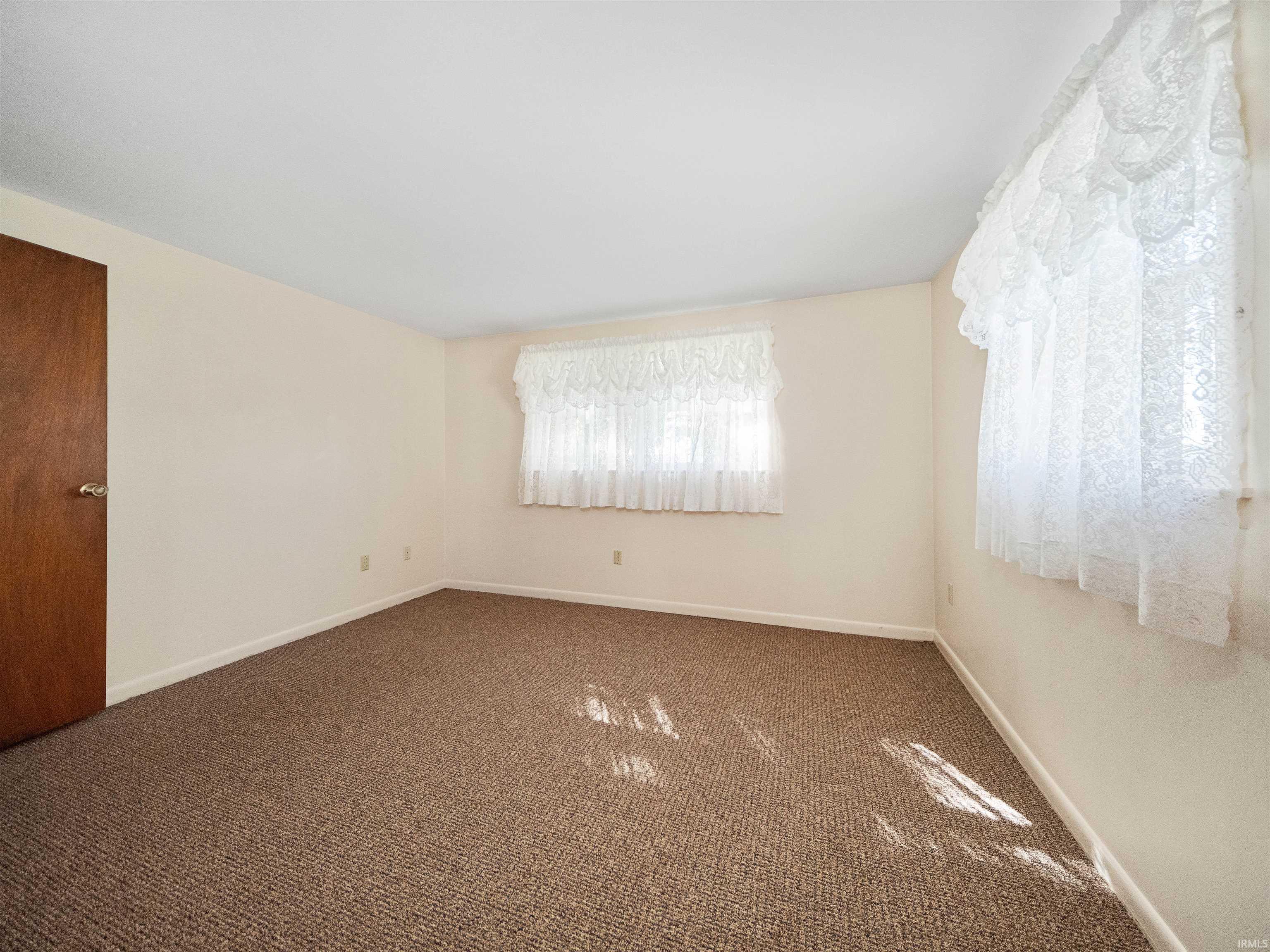 24034 Hoagland Road Monroeville, IN 46773 - Photo 19 of 36 Gallery Image 19