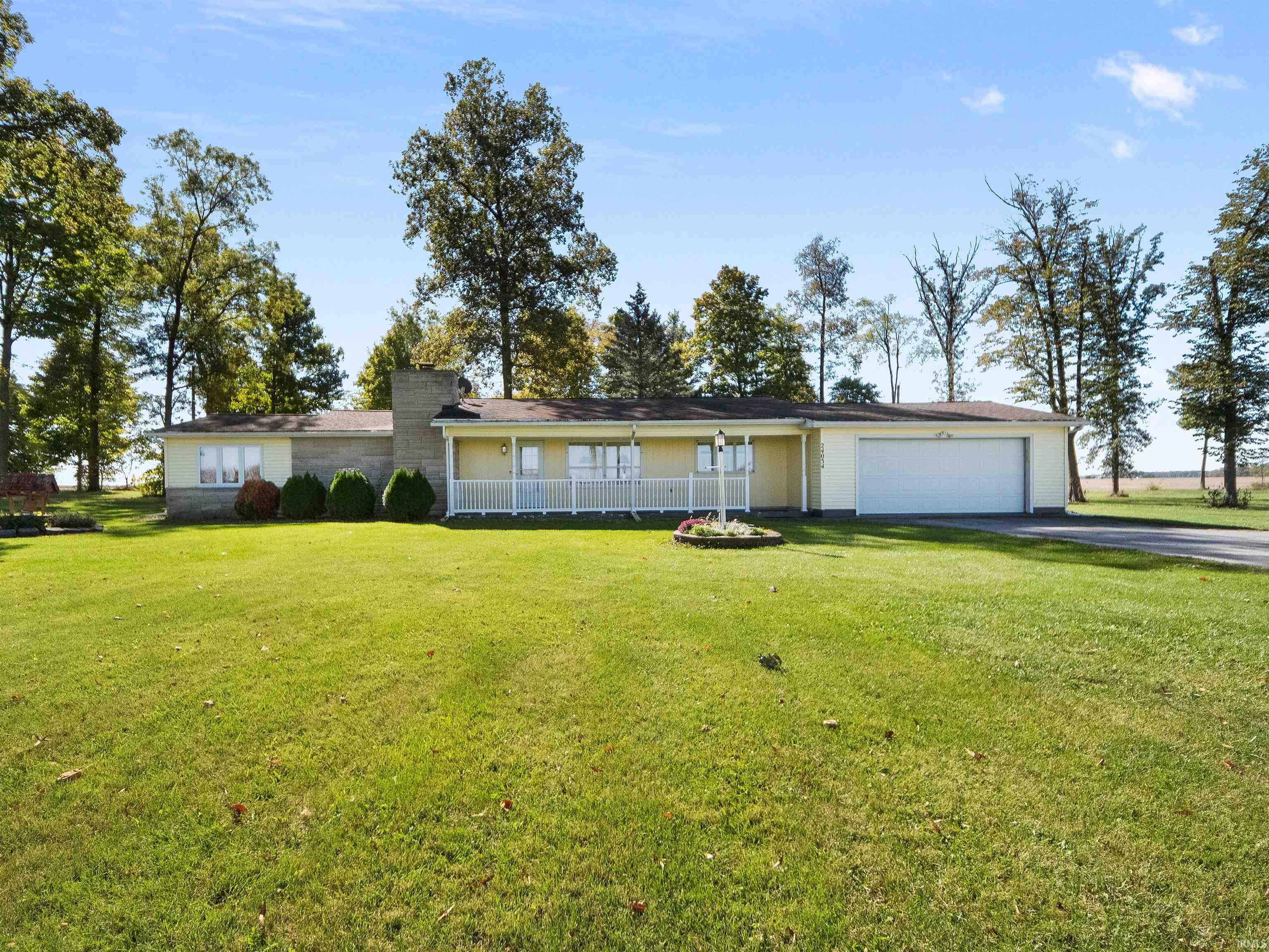 24034 Hoagland Road Monroeville, IN 46773 - Photo 2 of 36 Gallery Image 2