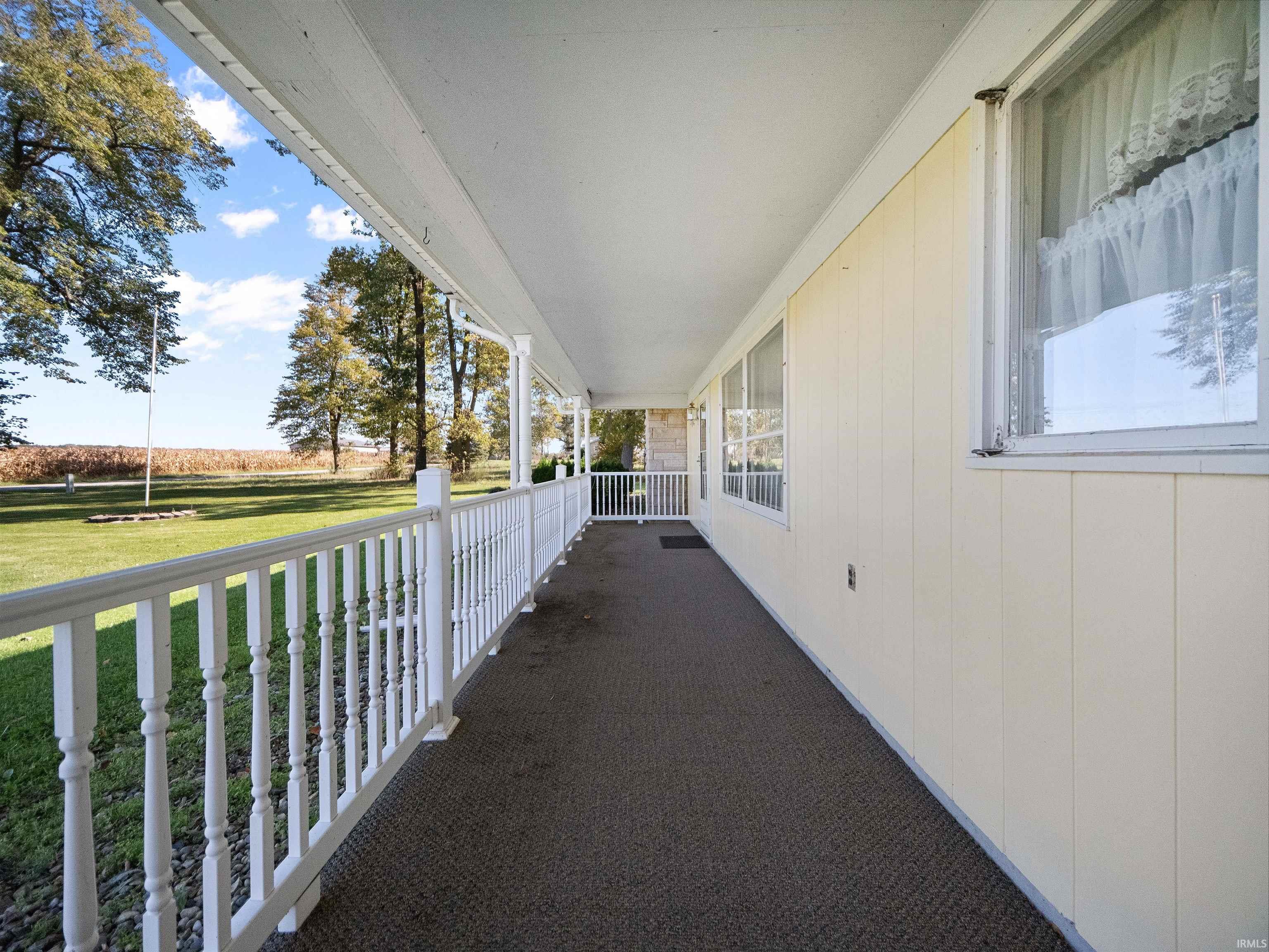 24034 Hoagland Road Monroeville, IN 46773 - Photo 3 of 36 Gallery Image 3