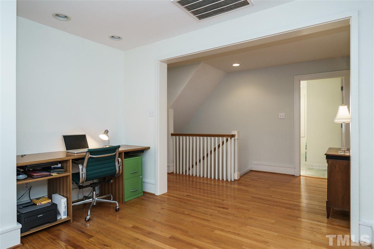 1126 Harvey Street Raleigh, NC 27608 - Photo 16 of 25