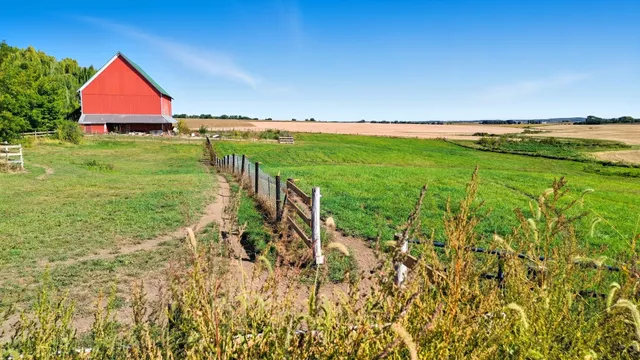 $459,900 | 22524 Luther Road, Sterling, IL 61081