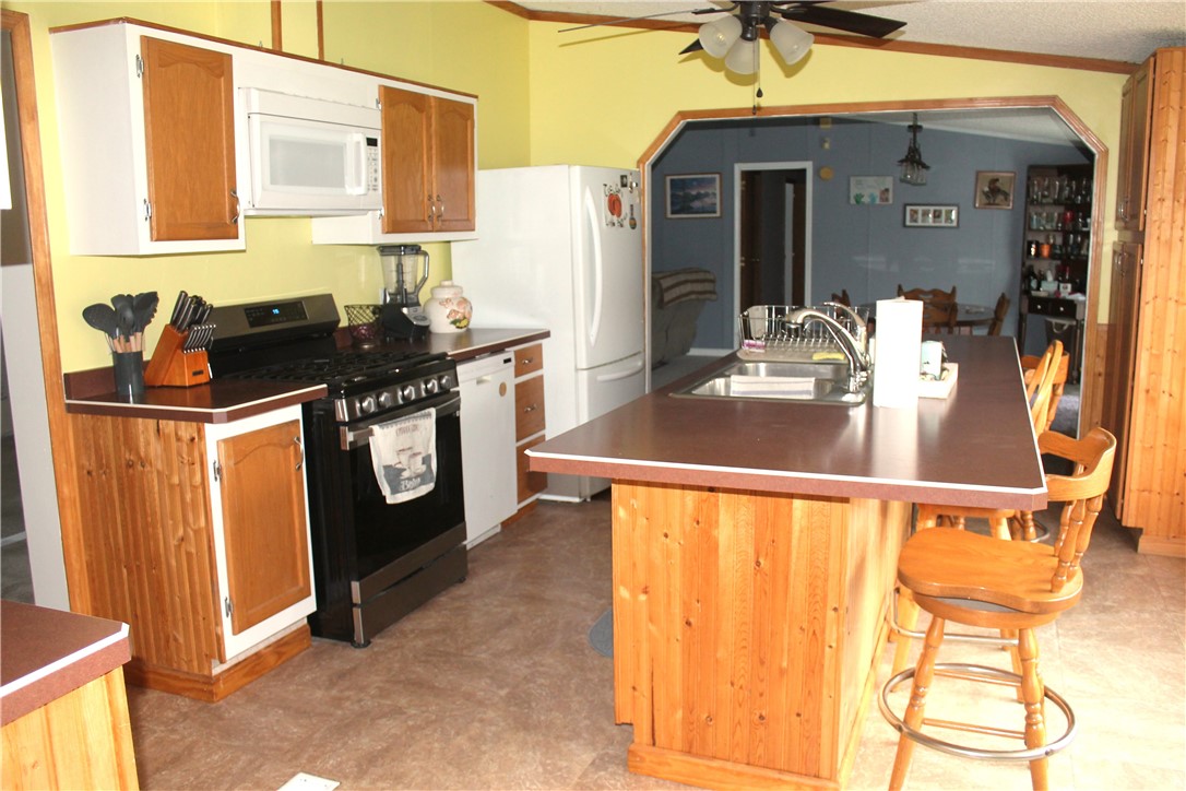 1861 Shuler Road Arcadia, NY 14489 - Photo 23 of 33 kitchen