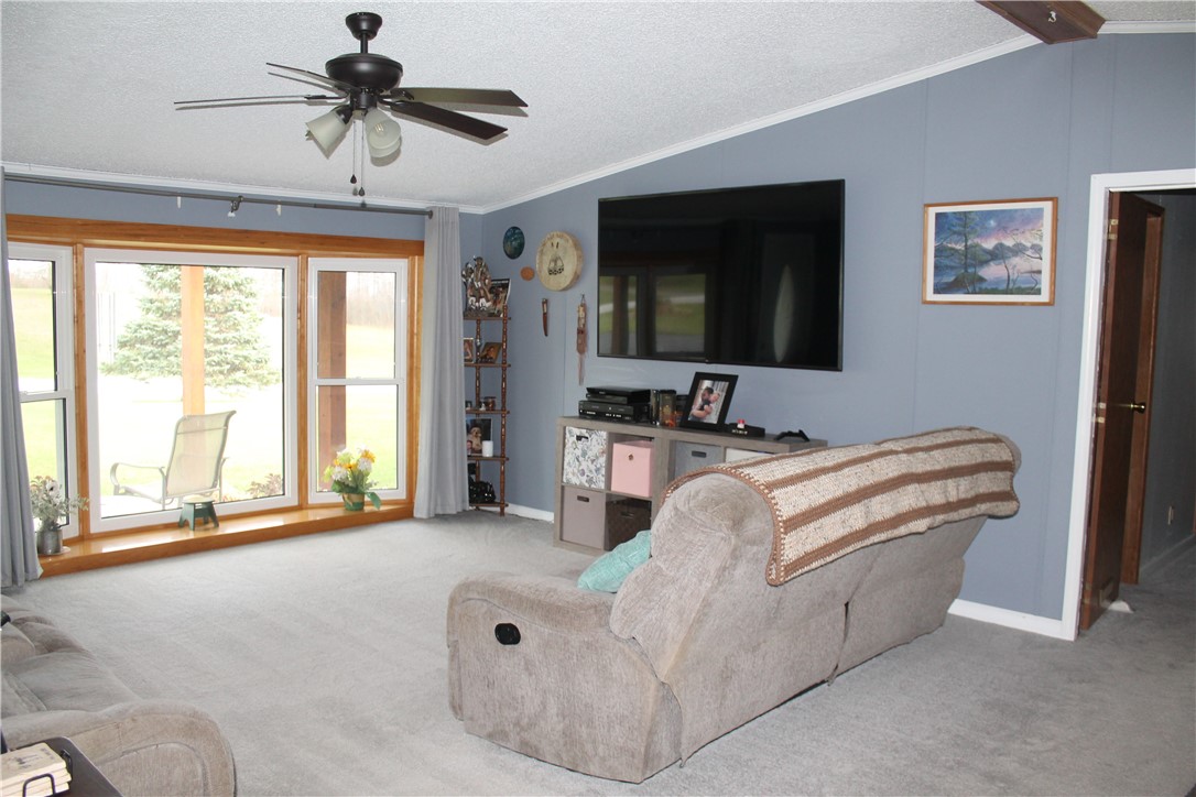 1861 Shuler Road Arcadia, NY 14489 - Photo 27 of 33 living