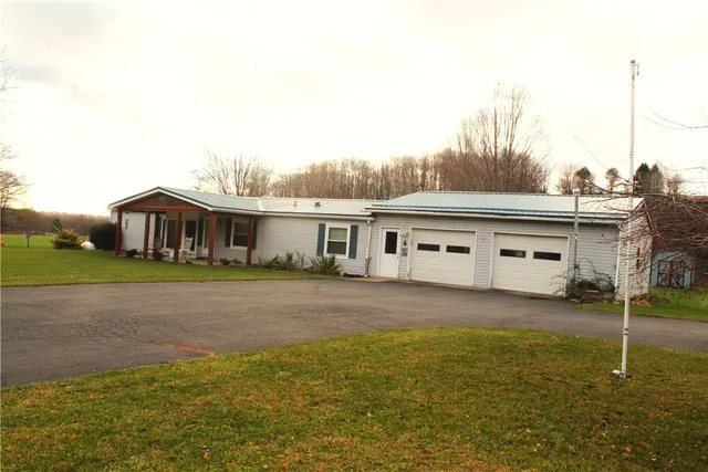 $197,000 | 1861 Shuler Road, Arcadia, NY 14489