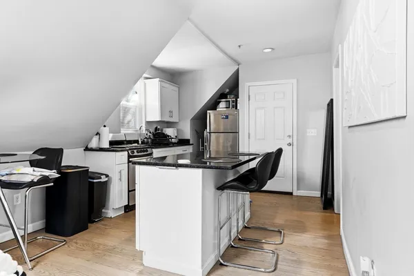 $995,000 | 7 Ward Street, Lynn, MA 01902