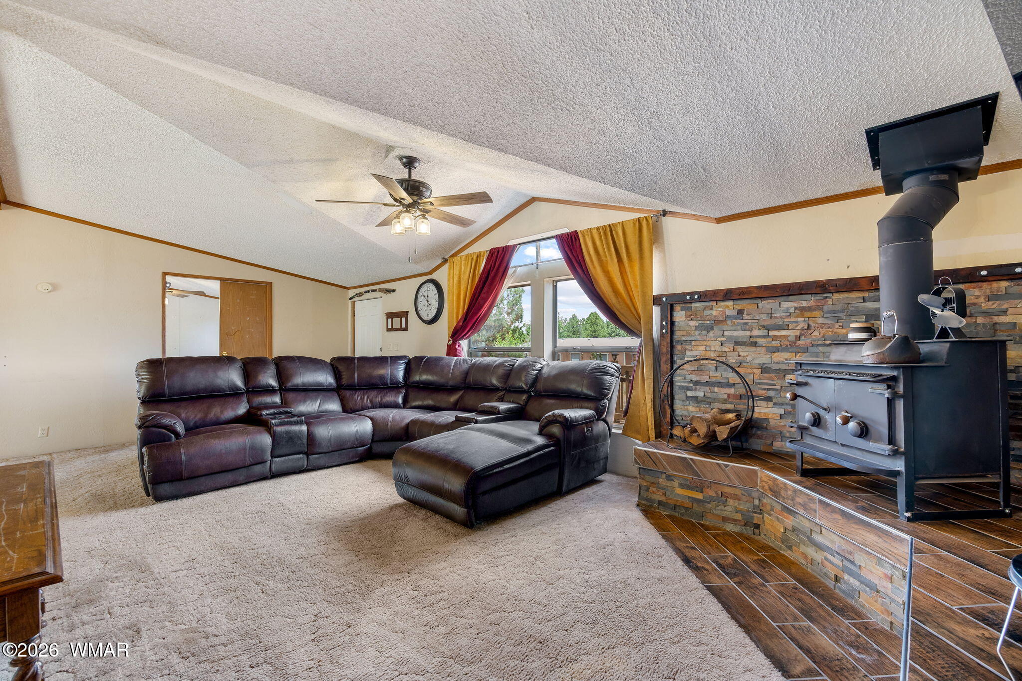 2163 Meadow Lane Overgaard, AZ 85933 - Photo 7 of 35