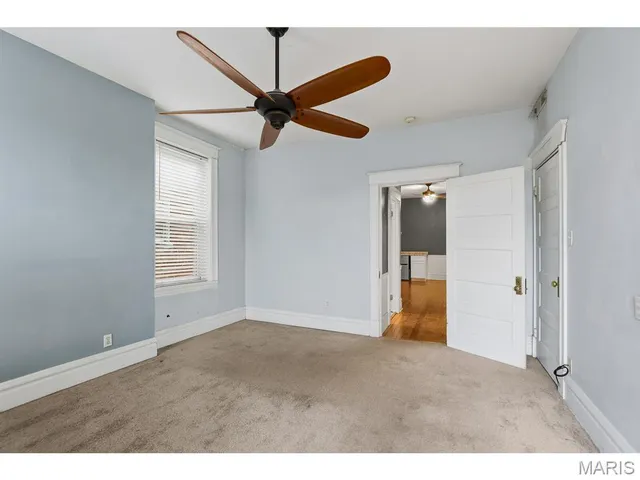 $249,900 | 2121 Utah Street, St. Louis, MO 63118