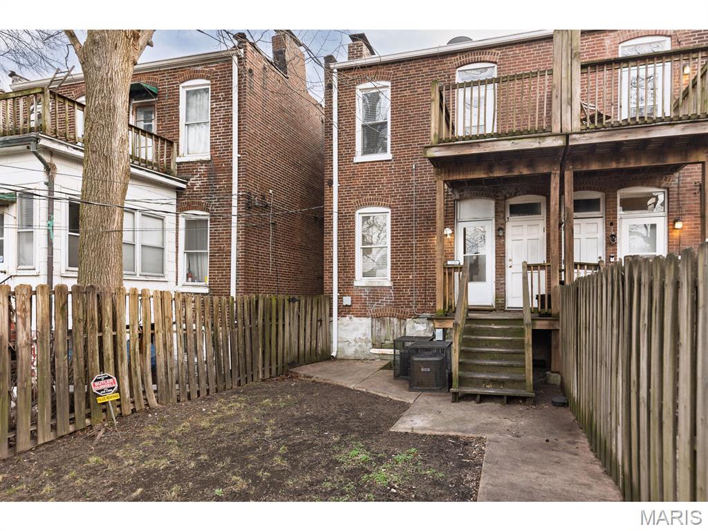 2121 Utah Street St. Louis, MO 63118 - Photo 5 of 36