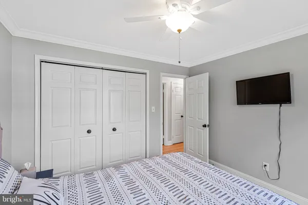 $999,900 | 10430 Heritage Landing Road, Burke, VA 22015