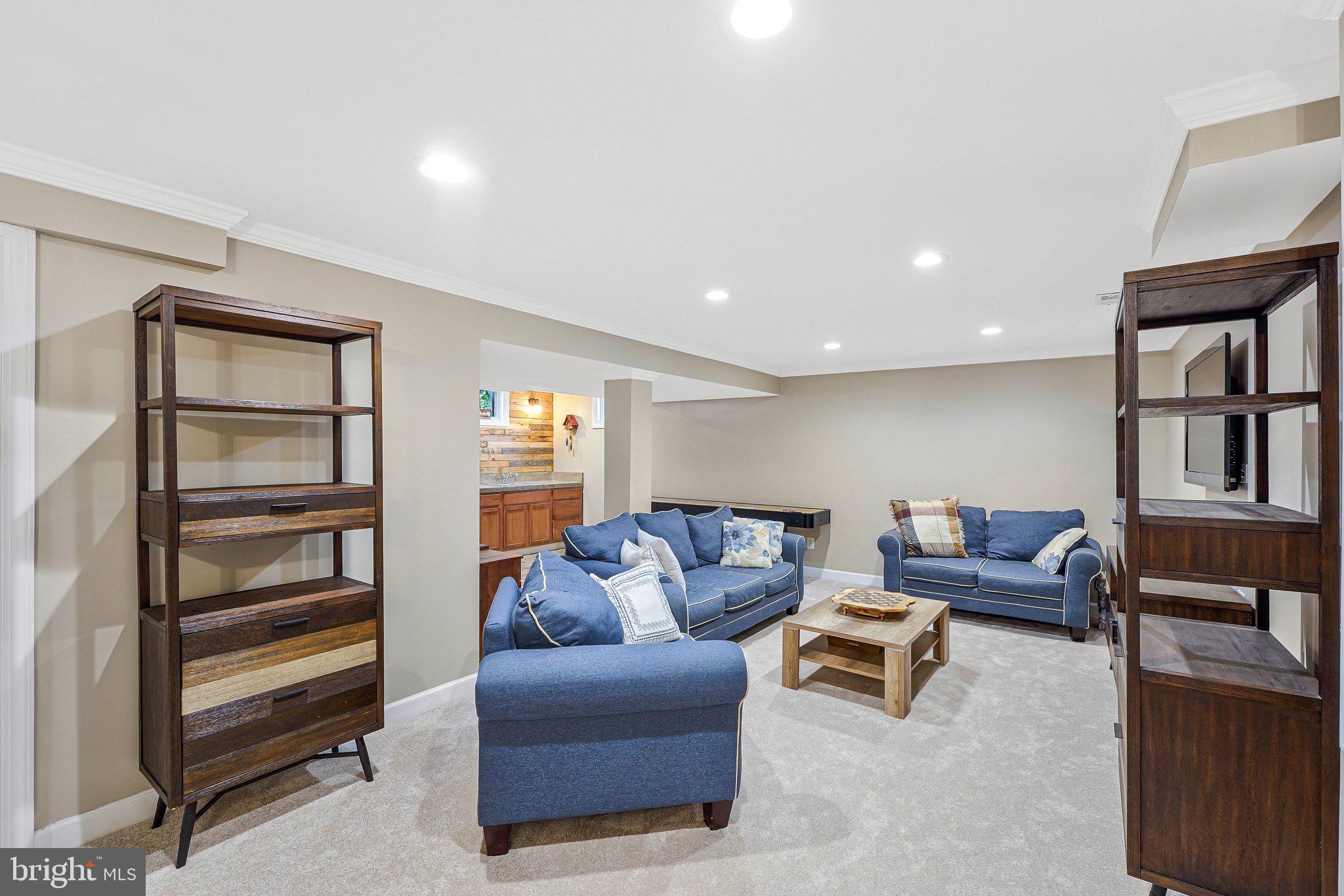 10430 Heritage Landing Road Burke, VA 22015 - Photo 32 of 67