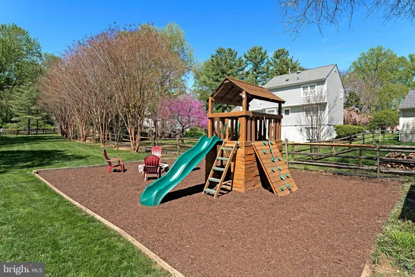 $999,900 | 10430 Heritage Landing Road, Burke, VA 22015