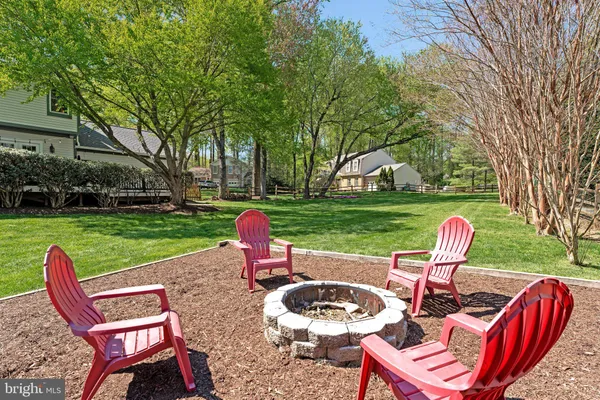 $999,900 | 10430 Heritage Landing Road, Burke, VA 22015