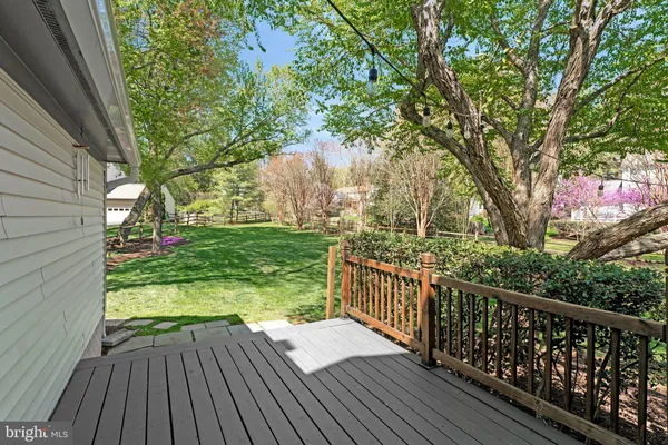$999,900 | 10430 Heritage Landing Road, Burke, VA 22015