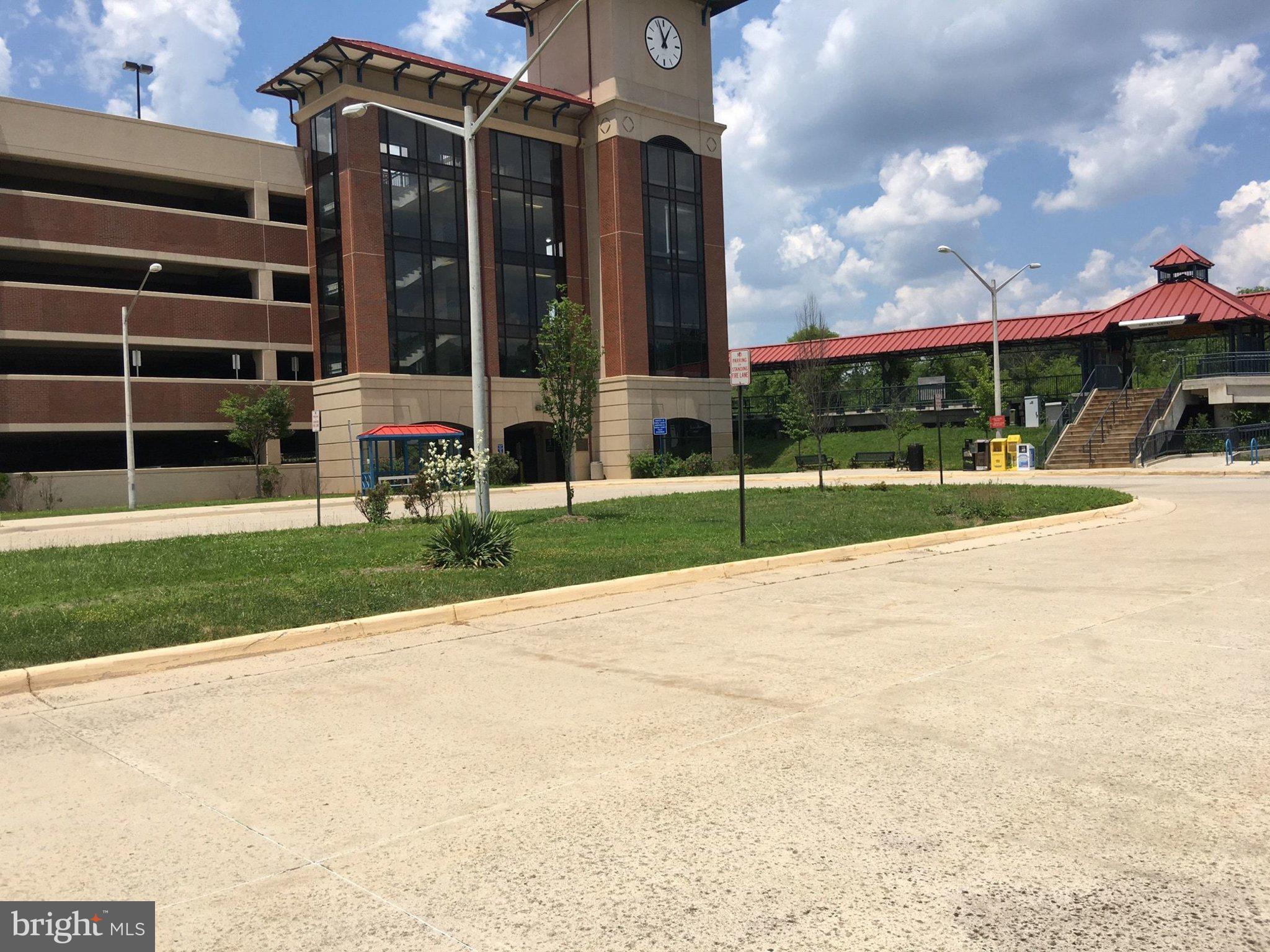 10430 Heritage Landing Road Burke, VA 22015 - Photo 49 of 67