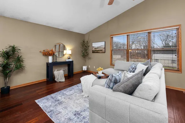 $310,000 | 2916 44th Street, Moline, IL 61265