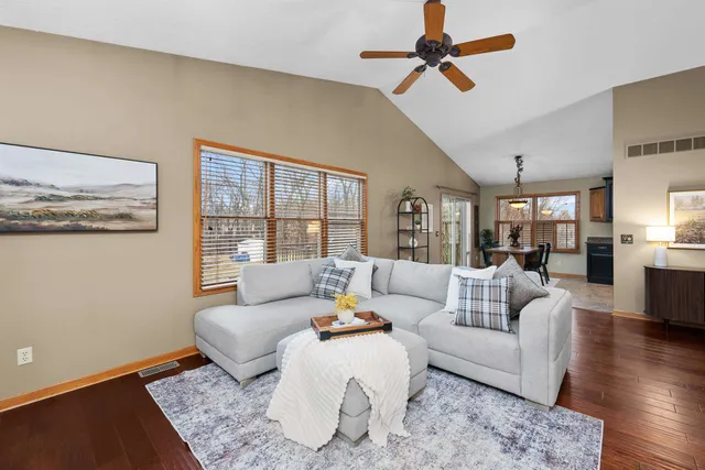 $310,000 | 2916 44th Street, Moline, IL 61265