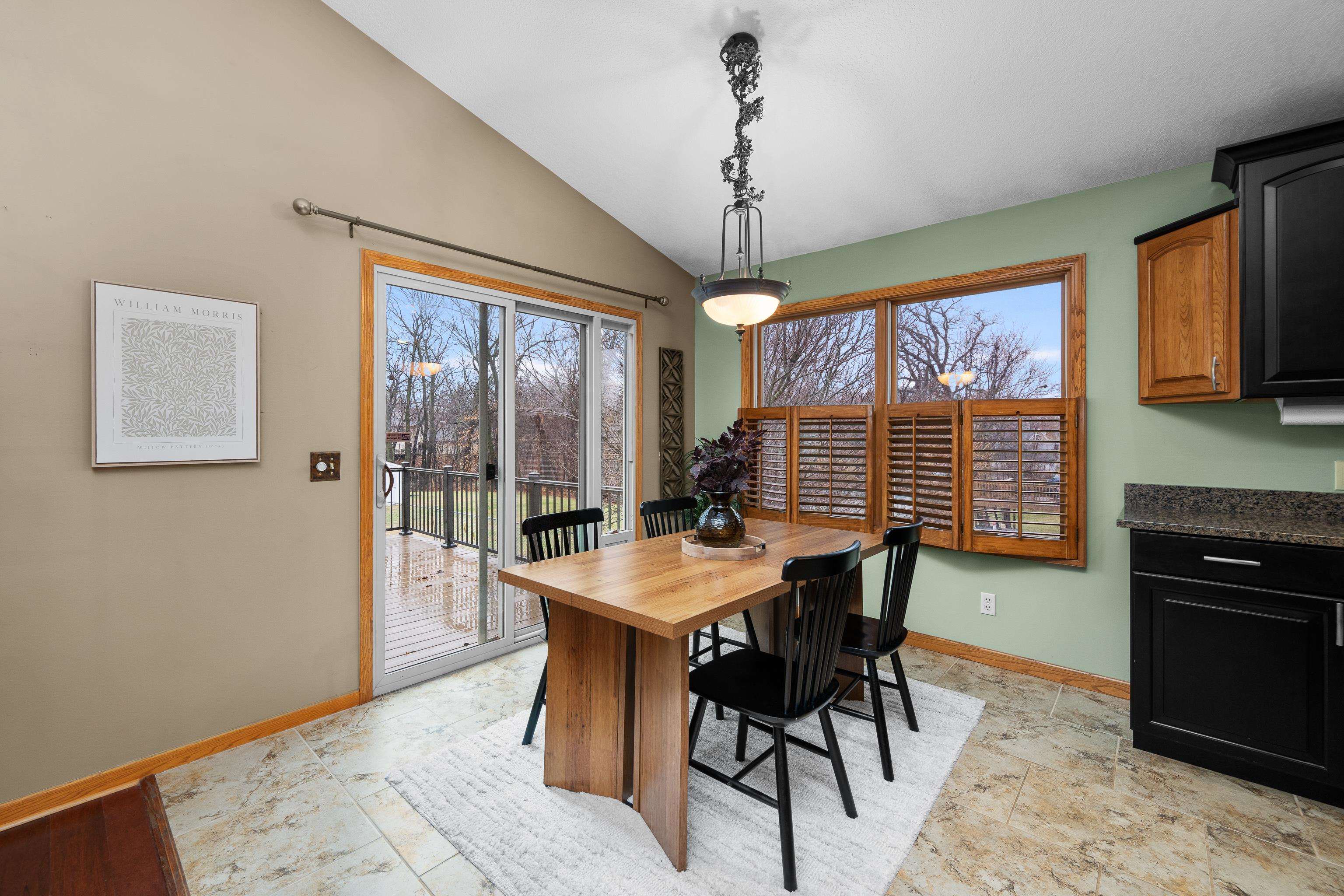 2916 44th Street Moline, IL 61265 - Photo 7 of 29