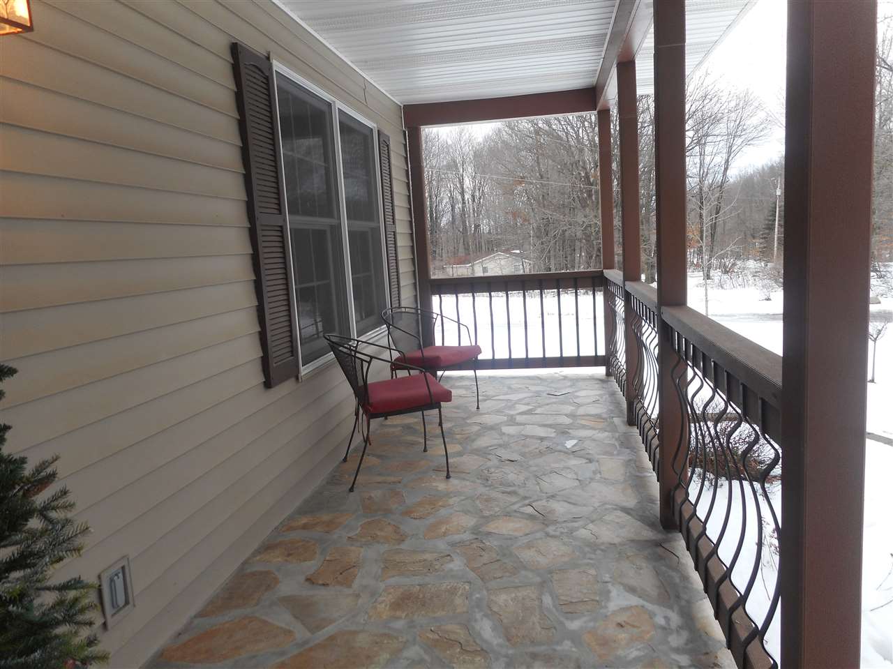 6260 Grant Road Farwell, MI 48622 - Photo 5 of 26 1827029-4.JPG