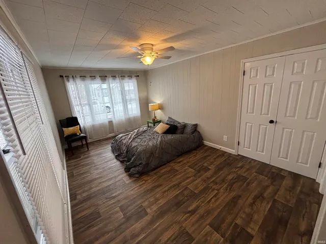 $179,900 | 704 North 9th Street, Vincennes, IN 47591