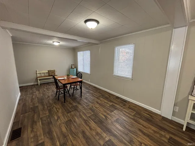 $179,900 | 704 North 9th Street, Vincennes, IN 47591