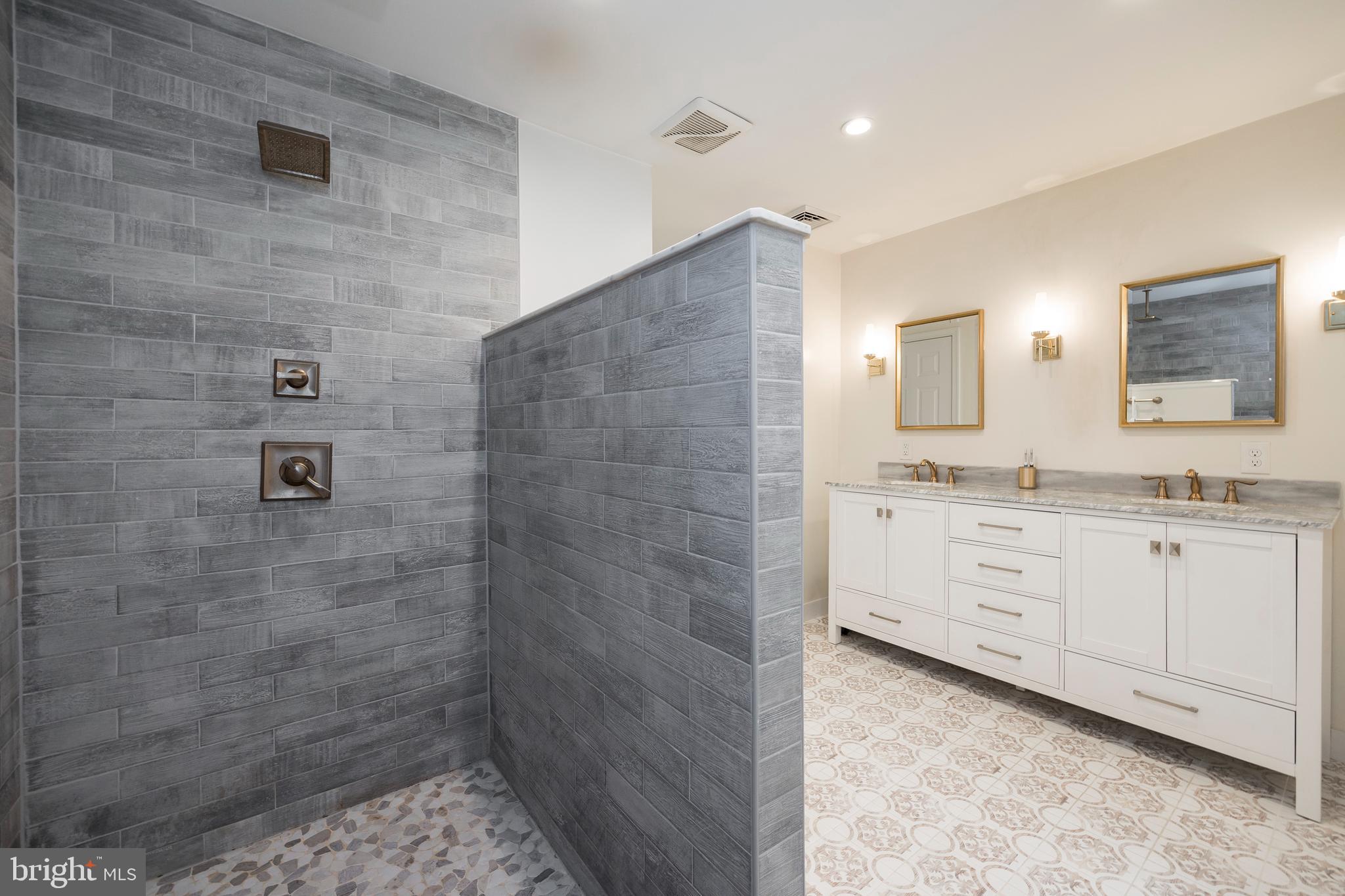 475 Corner Ketch Road Downingtown, PA 19335 - Photo 30 of 57 Primary Bathroom