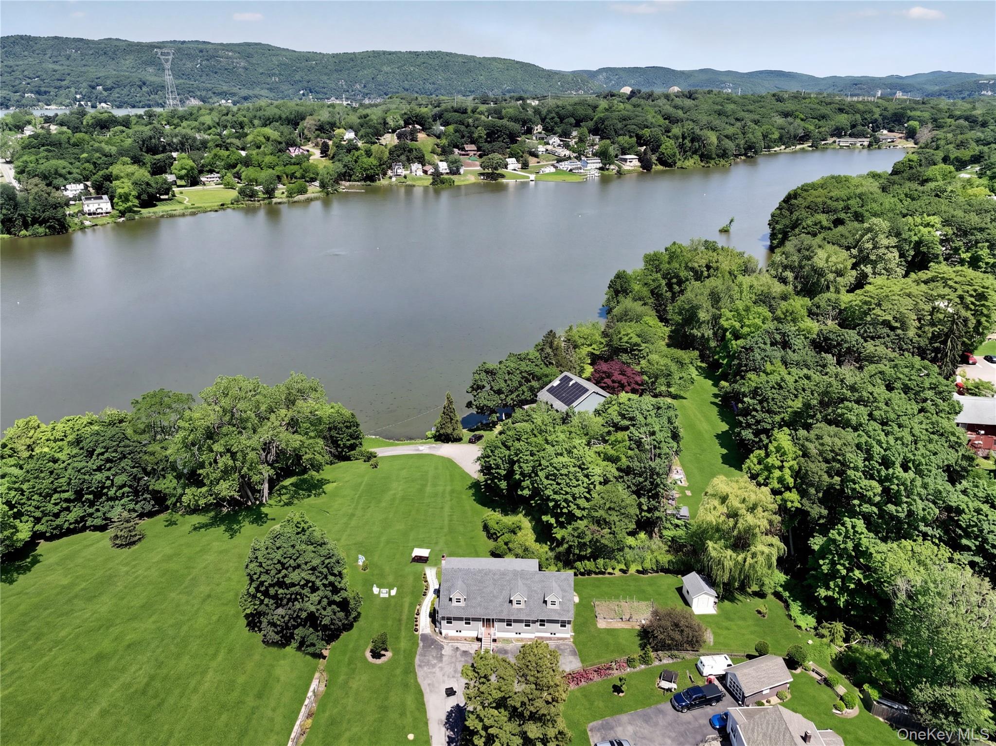 243 Kings Ferry Road Montrose, NY 10548 - Photo 32 of 35