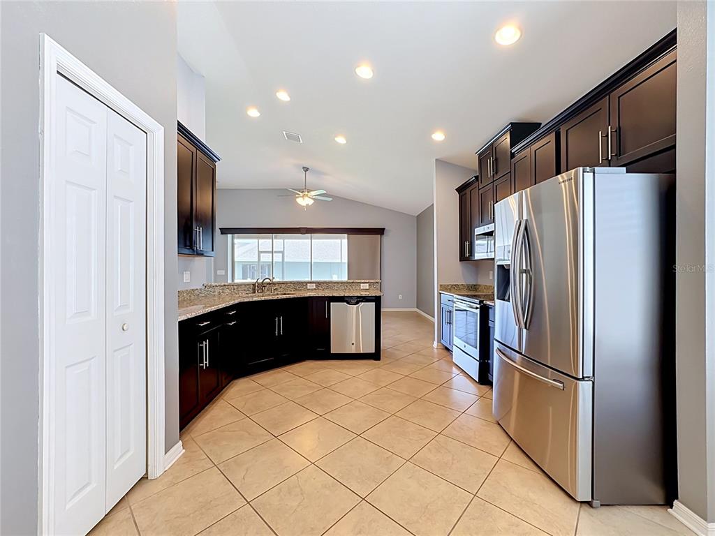 10110 Holland Road Riverview, FL 33578 - Photo 29 of 76
