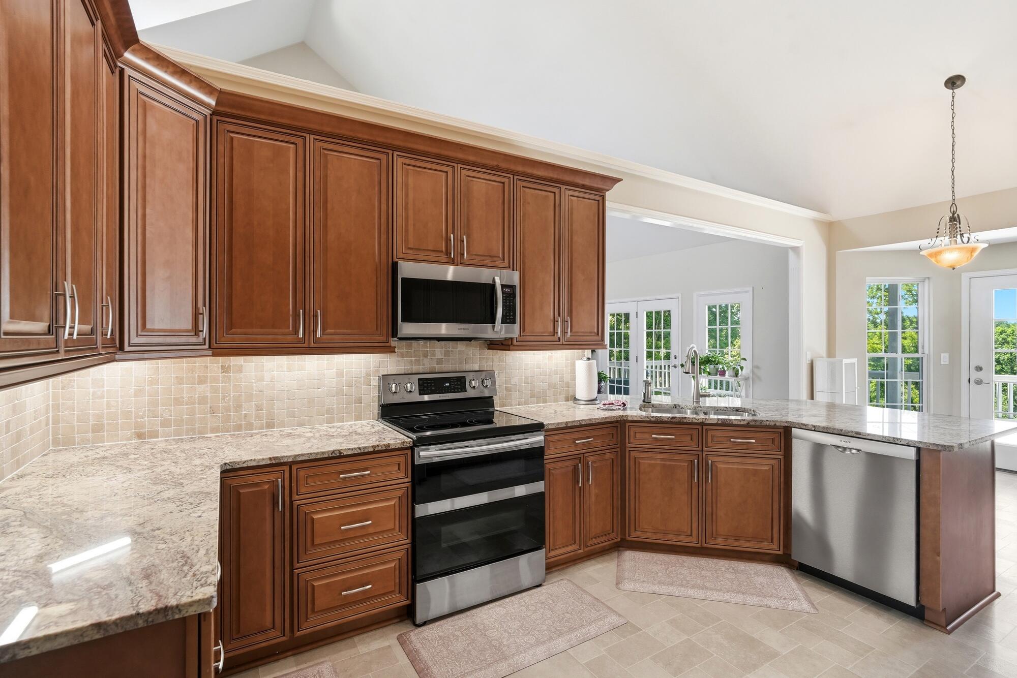 111 Beverly Lane Dry Ridge, KY 41035 - Photo 12 of 53