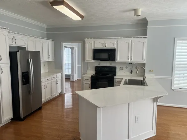 $3,000 | 6137 Bradford Hills Drive, Nashville, TN 37211