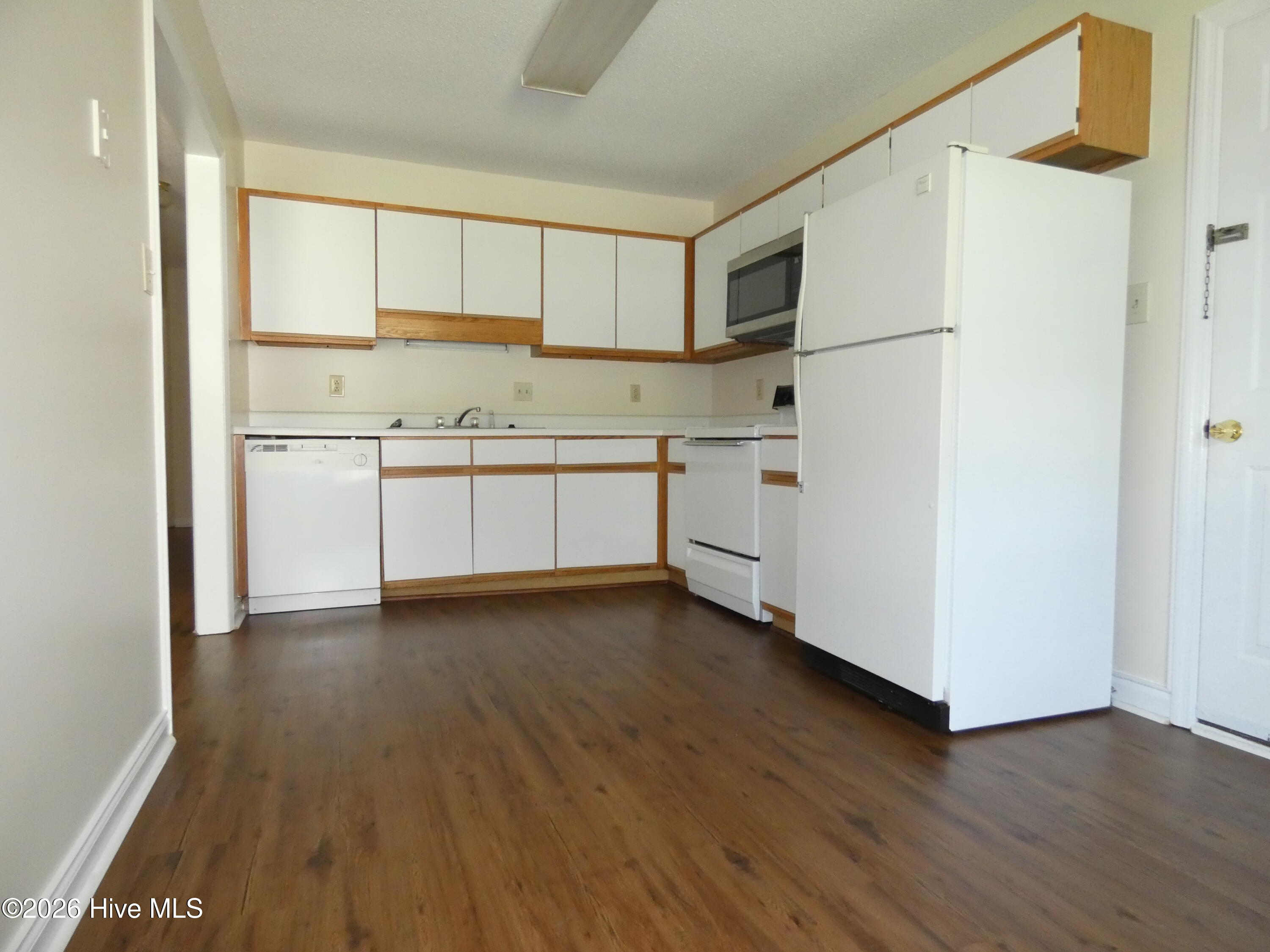 3050 Foxhorn Road Jacksonville, NC 28546 - Photo 5 of 20 5