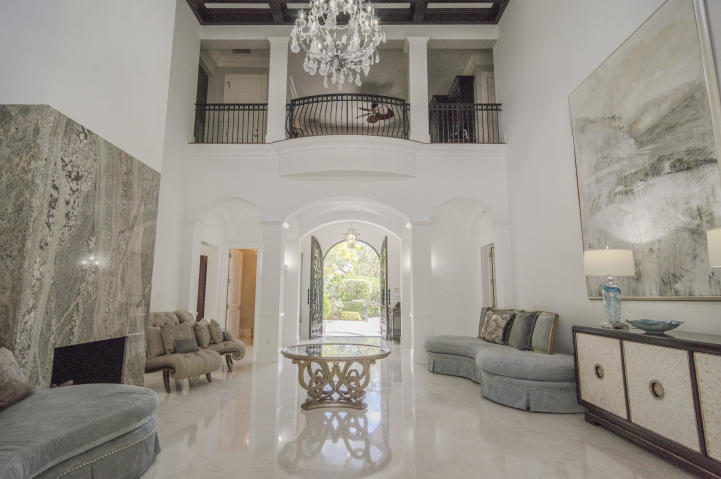 502 Bald Eagle Drive Jupiter, FL 33477 - Photo 11 of 85 11