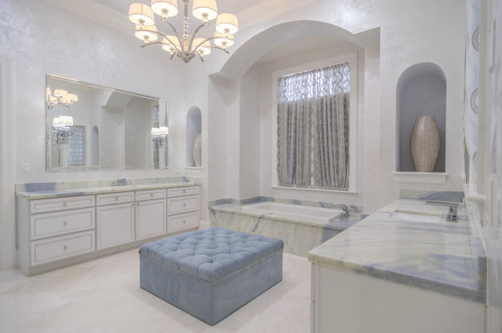 502 Bald Eagle Drive Jupiter, FL 33477 - Photo 32 of 85 32