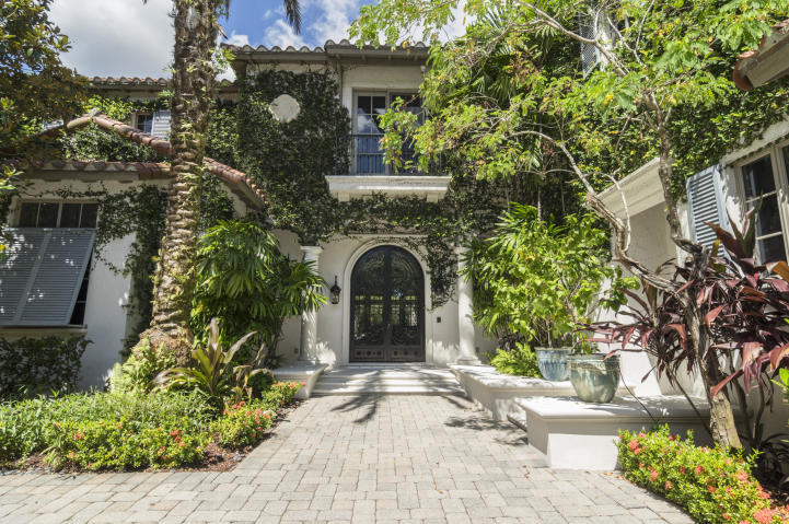 502 Bald Eagle Drive Jupiter, FL 33477 - Photo 4 of 85 4