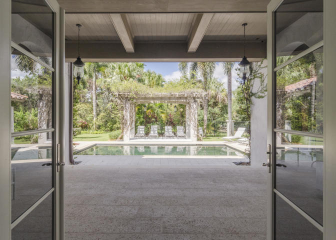 502 Bald Eagle Drive Jupiter, FL 33477 - Photo 7 of 85 7