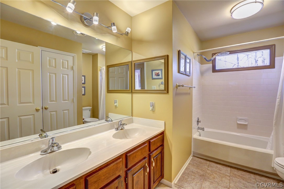 2004 Stoneheather Road Henrico, VA 23238 - Photo 28 of 32 Gallery Image 28