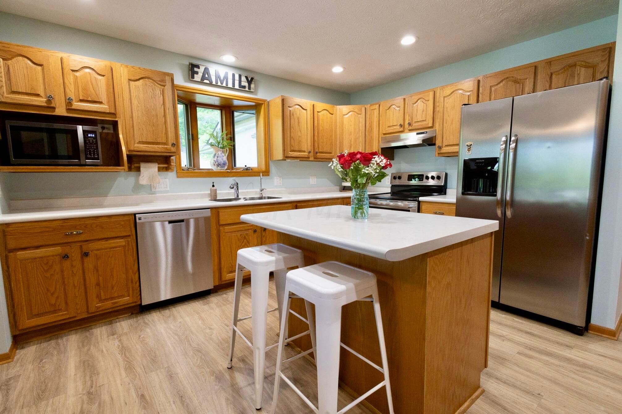 1136 Adare Road Marion, OH 43302 - Photo 42 of 60 Kitchen/Dining 5