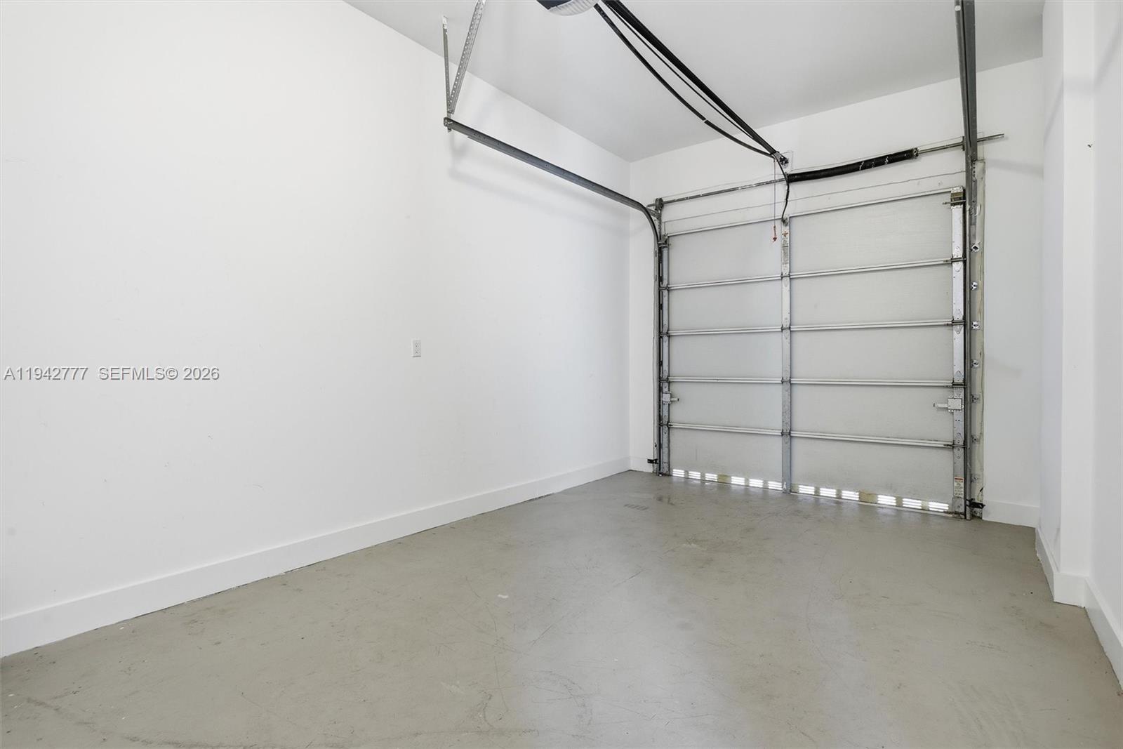 2852 Southwest 32nd Court, Unit 2852 Miami, FL 33133 - Photo 43 of 50