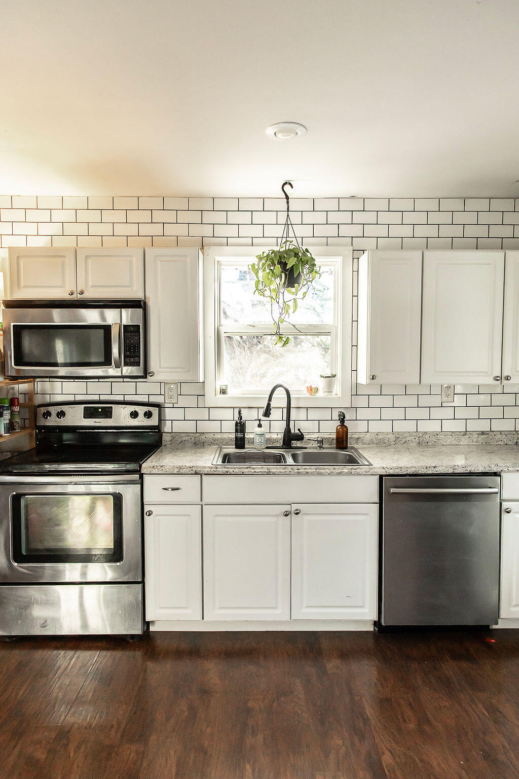 W8139 County Rd A Richmond, WI 53115 - Photo 5 of 46 Kitchen