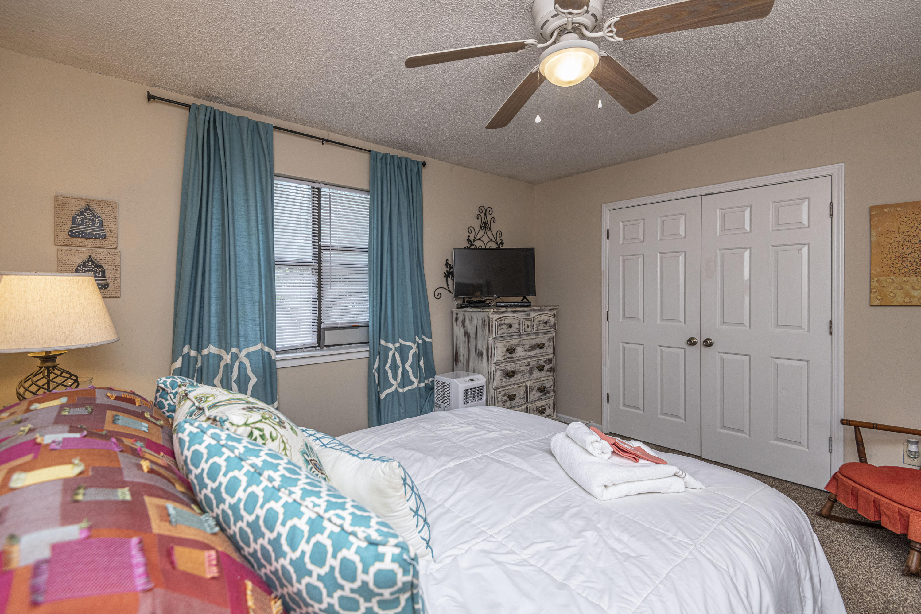 1426 Camp Road, Unit A Charleston, SC 29412 - Photo 16 of 23 Bedroom 1 Large Closet