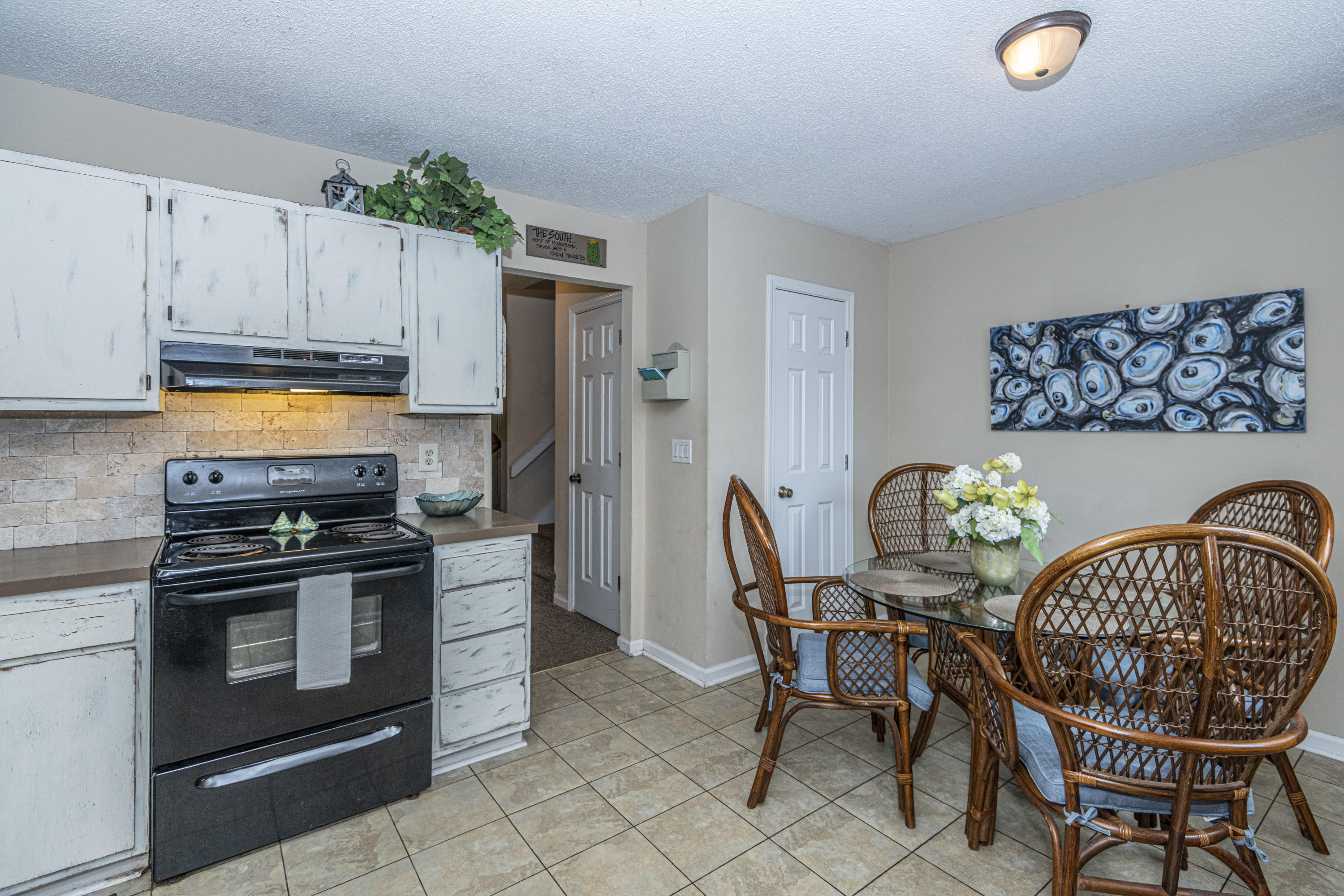 1426 Camp Road, Unit A Charleston, SC 29412 - Photo 7 of 23 Kitchen