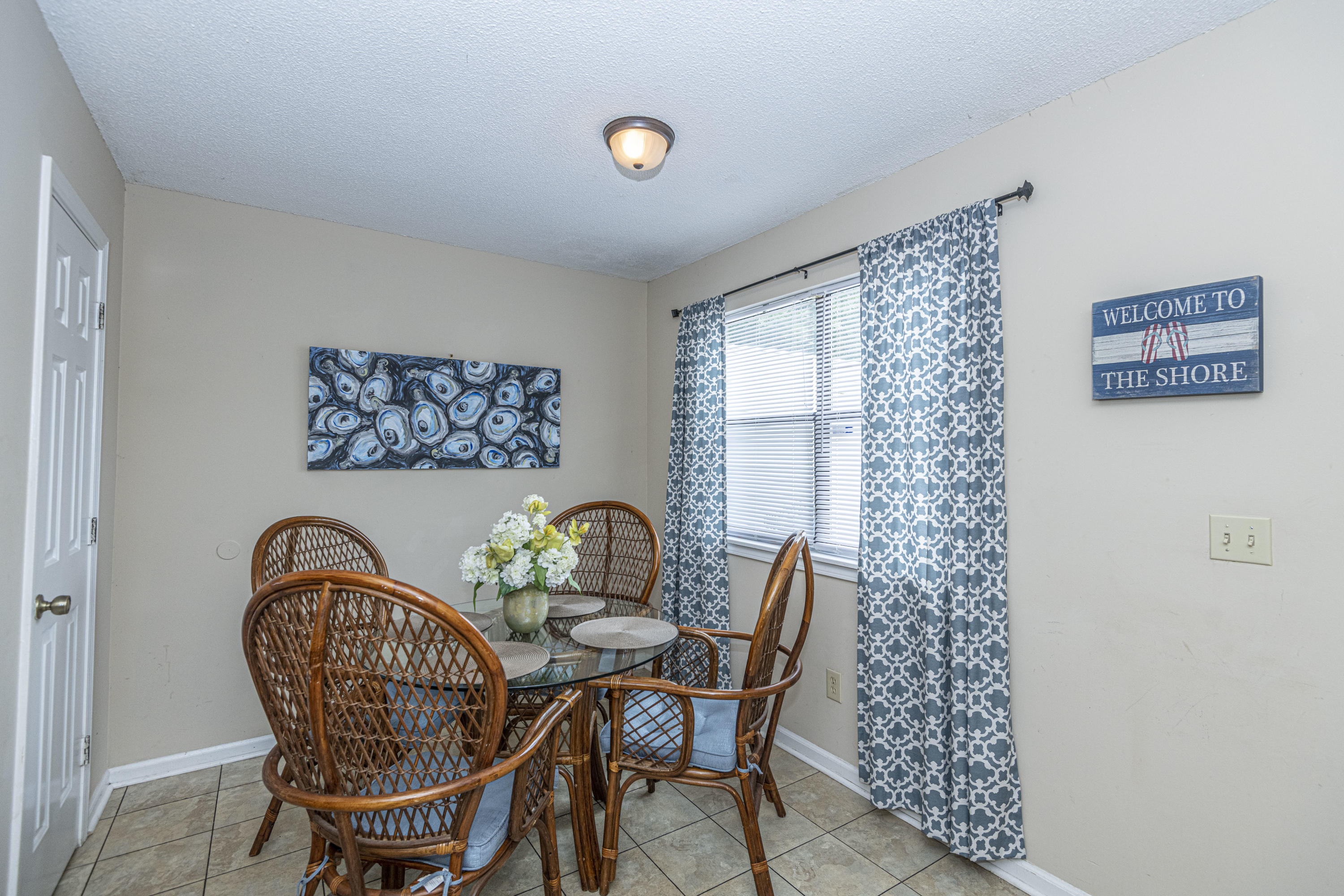 1426 Camp Road, Unit A Charleston, SC 29412 - Photo 8 of 23 Eat-in Kitchen